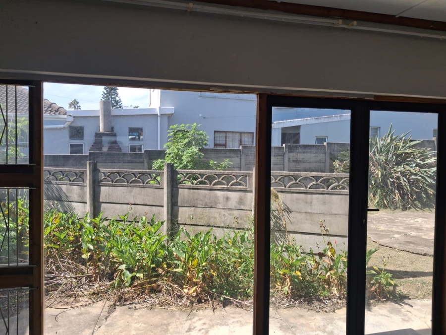 To Let 3 Bedroom Property for Rent in Amalinda Eastern Cape